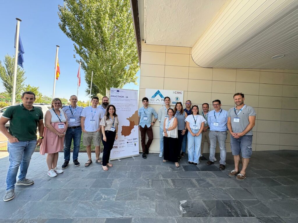 lanzamiento del proyecto FRUCTHOR-IA 